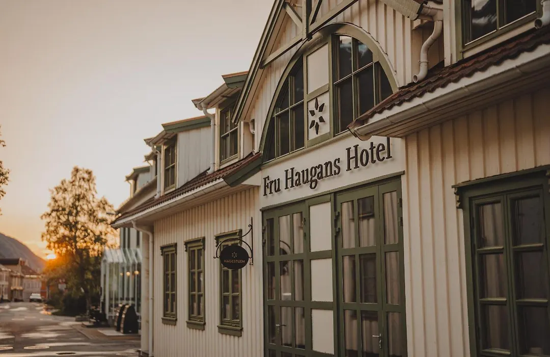 Fru Haugans Hotel-1