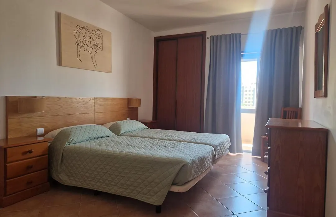 Castelos Da Rocha-1