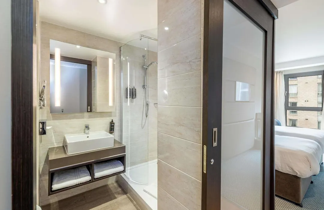 Mercure Edinburgh Haymarket-1