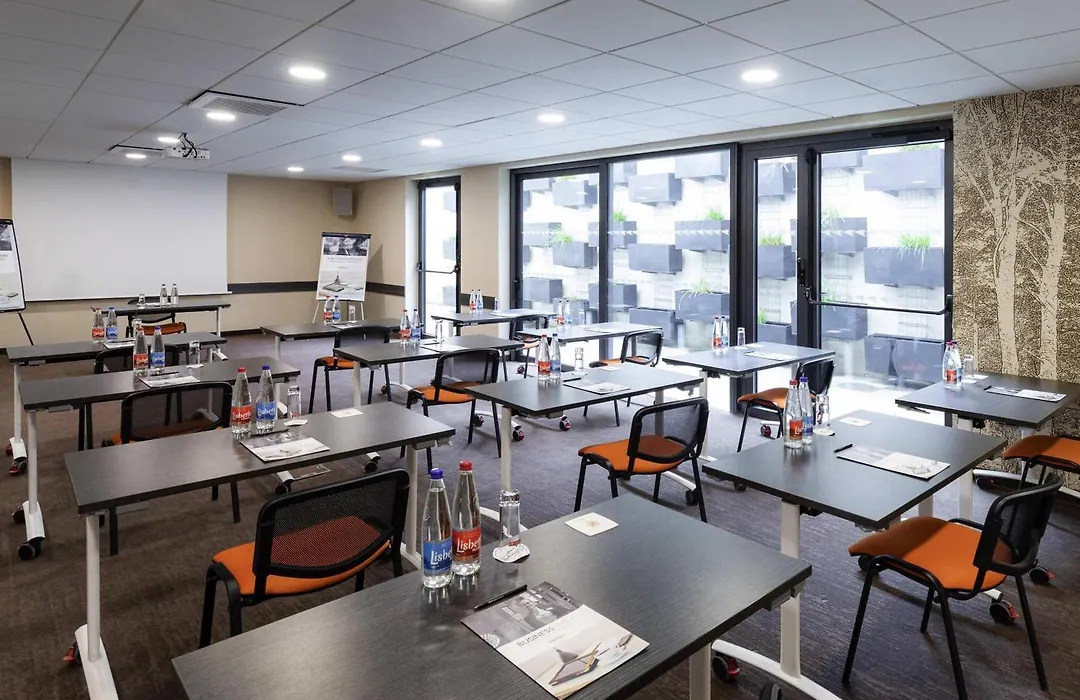 Mercure Bale Mulhouse Aeroport-1