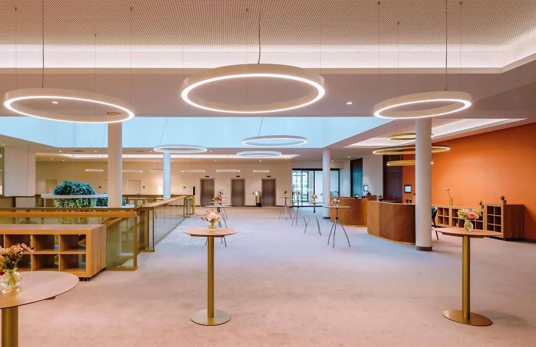 Moevenpick Hotel Stuttgart Messe & Congress-1
