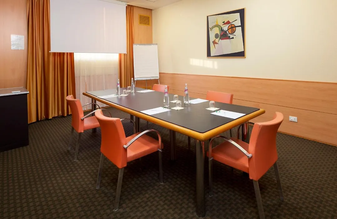 Crowne Plaza Padova By Ihg-1