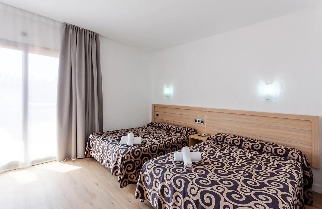 Tossa Beach Center-1