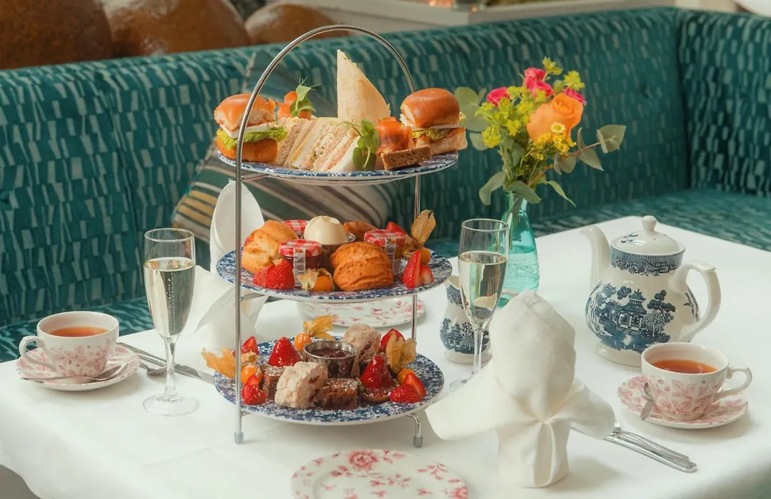 Cavan Crystal Hotel-1