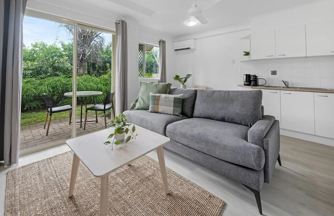 Mackay Seabreeze Apartments-1