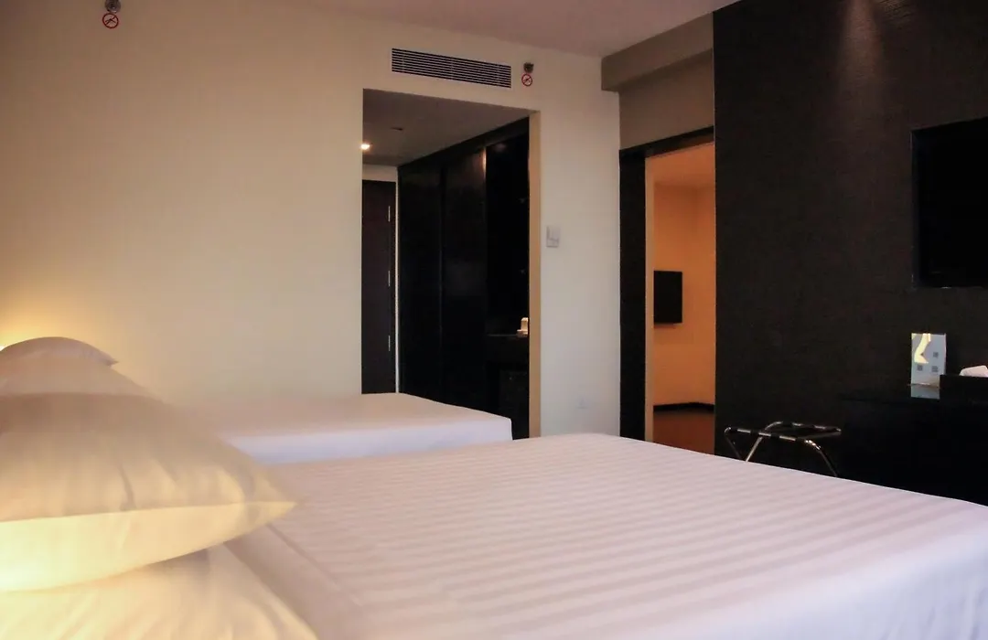 Hotel Royal Singapore-1