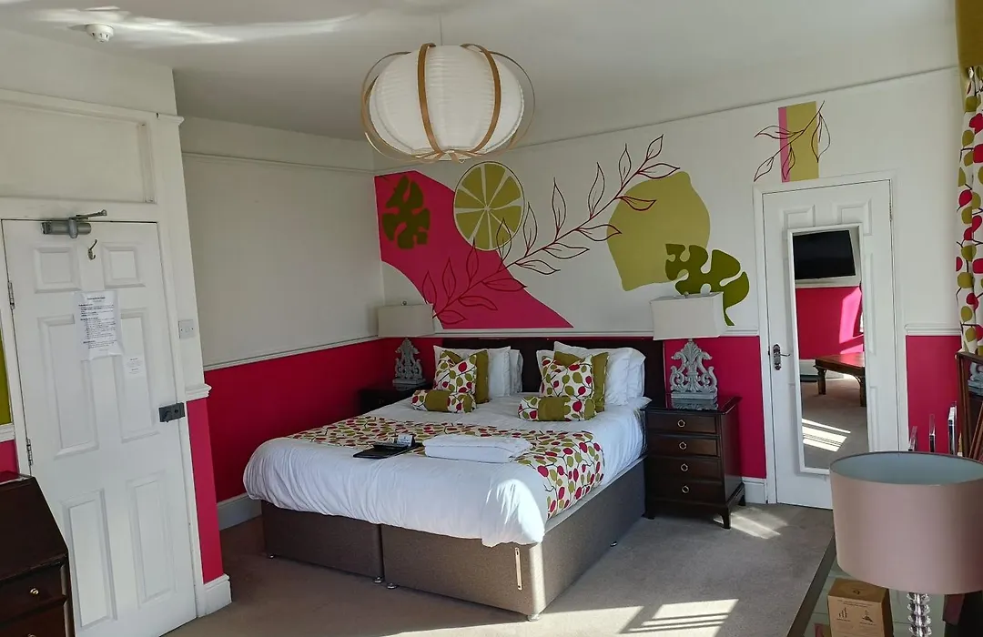 Earlston House-1