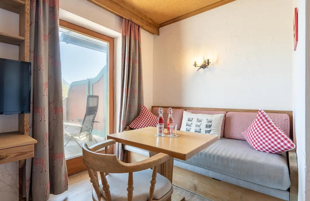 Dreimäderlhaus - Das vegetarische Boutique Hotel-1