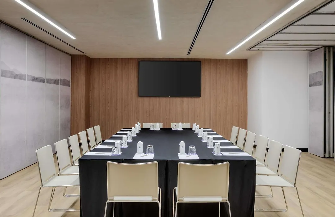 Novotel Valencia Lavant-1