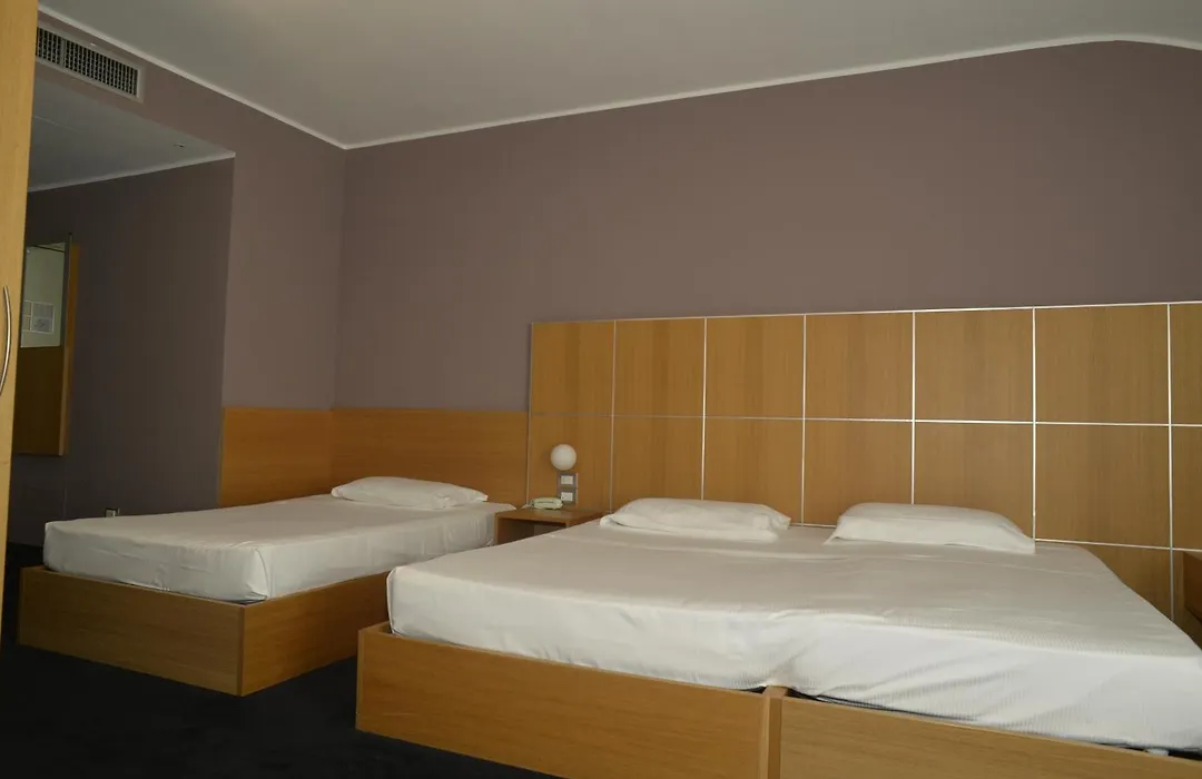 Hotel Delle Fiere-1