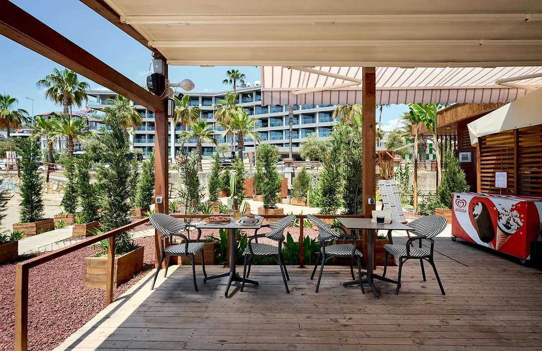 Elysee Rive Hotel-1