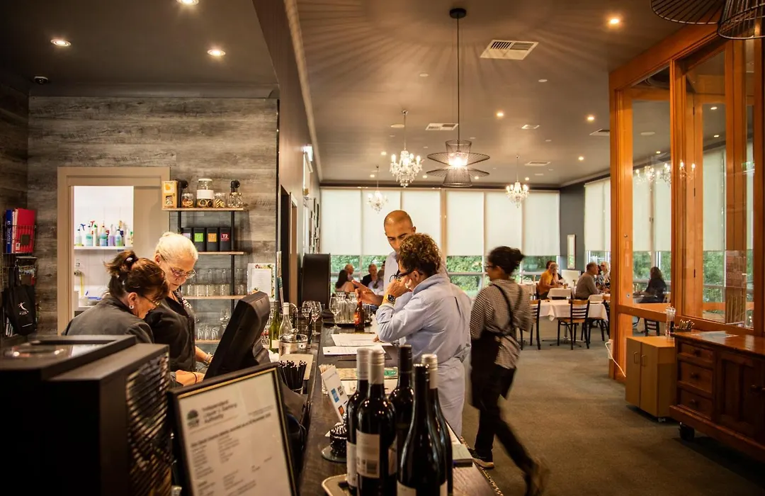 Tumbarumba Motel & Elms Restaurant-1
