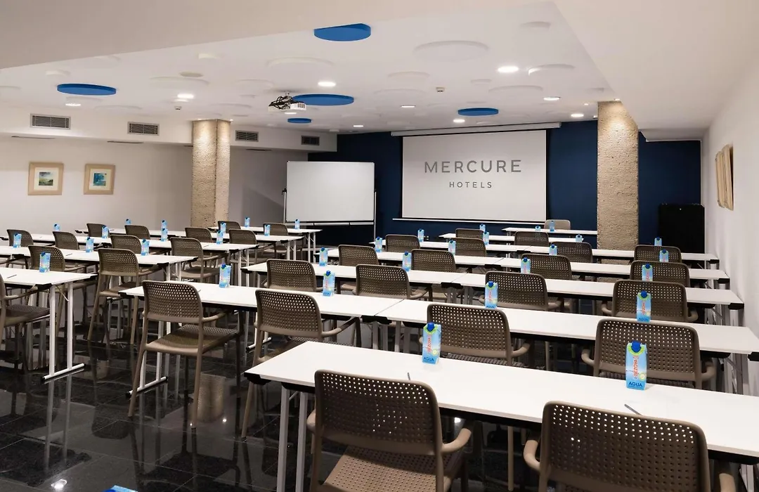 Hotel Mercure Jardines De Albia-1