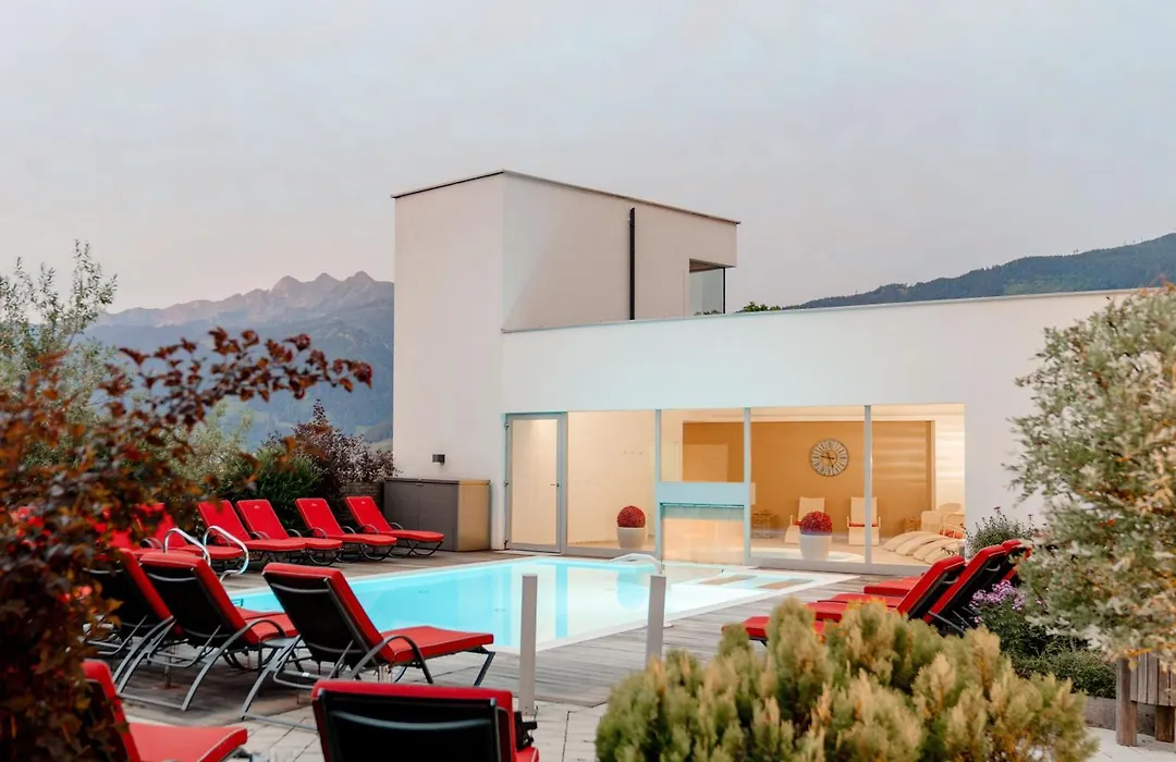 Familotel Amiamo-1