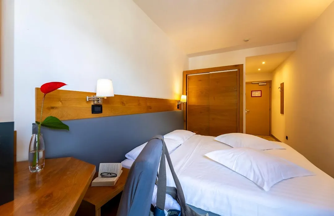 Royal Olympic Hotel-1