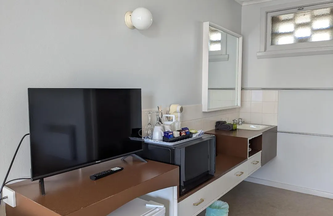 Swansea Motor Inn Tasmania-1