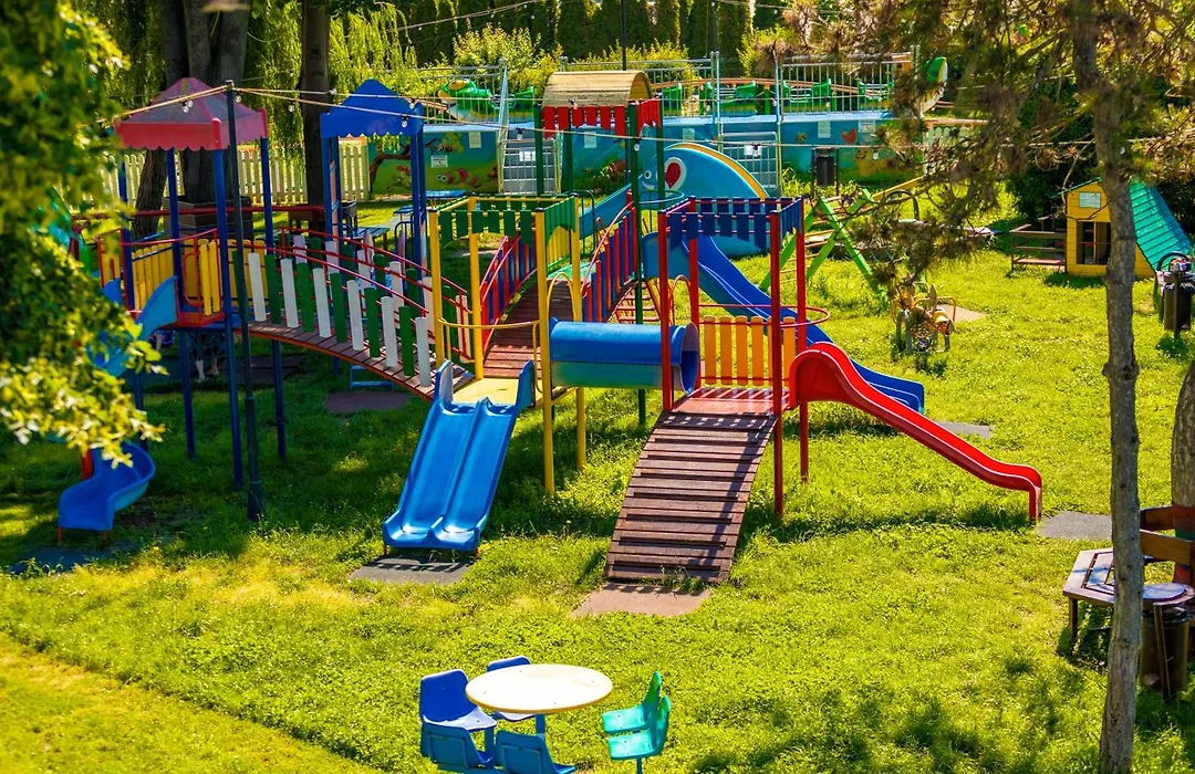 Mera Resort-1