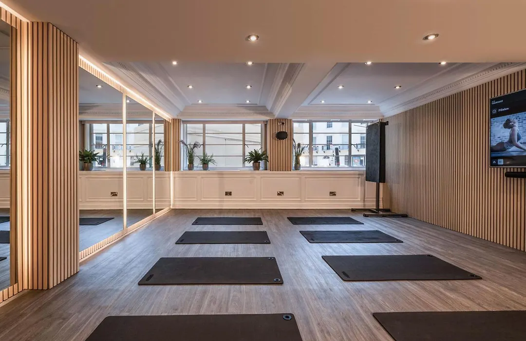 Melia White House Apartments-1