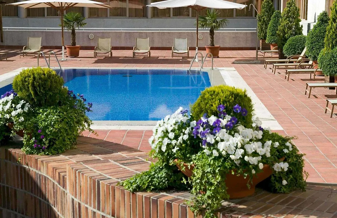 Novotel Madrid Feria And Airport-1