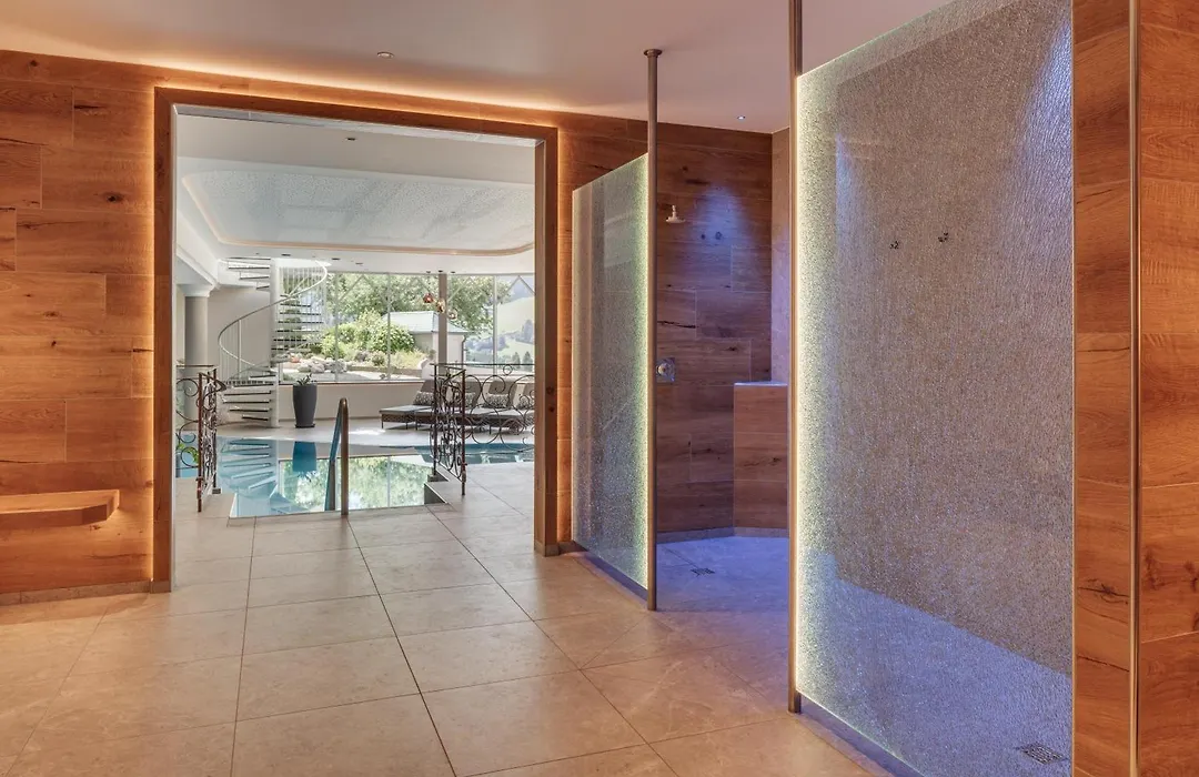 Apparthotel Talhof, Restaurant, Pool und Spa-1
