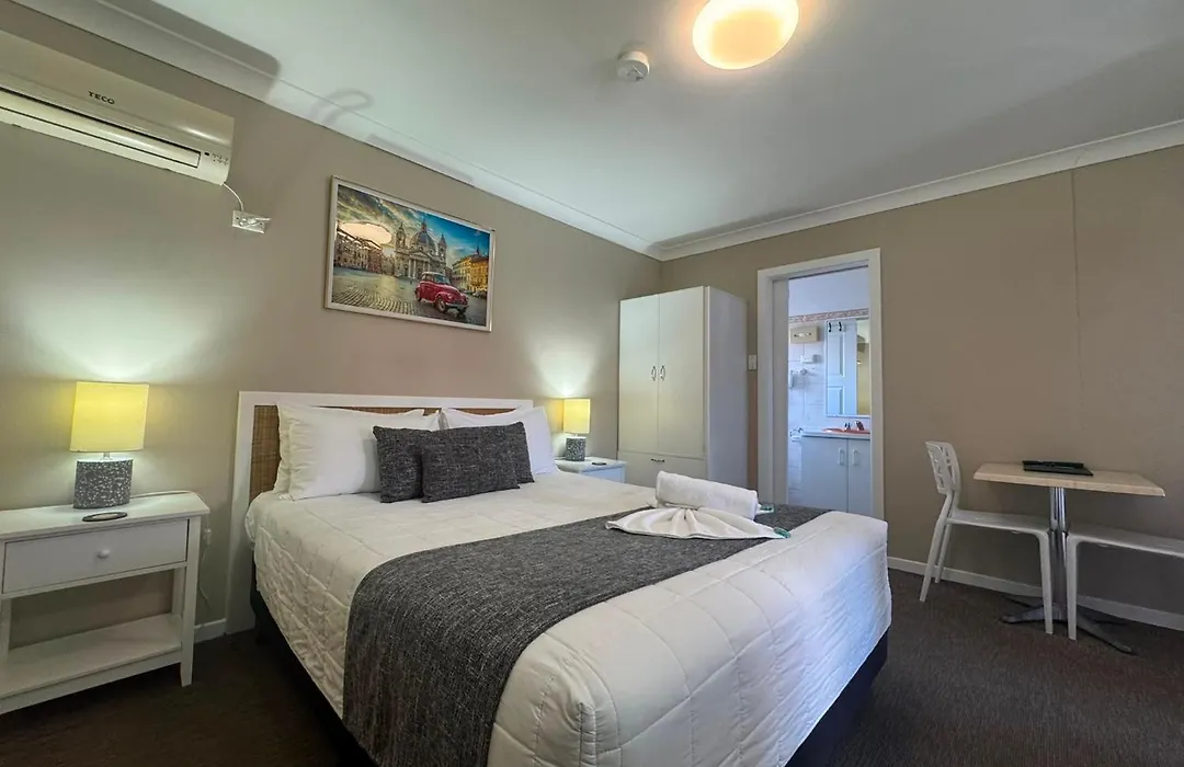 Karuah Motor Inn-1