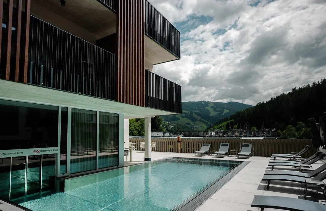 Lh Linzerhaus Suites Saalbach - Inklusive Jokercard-1