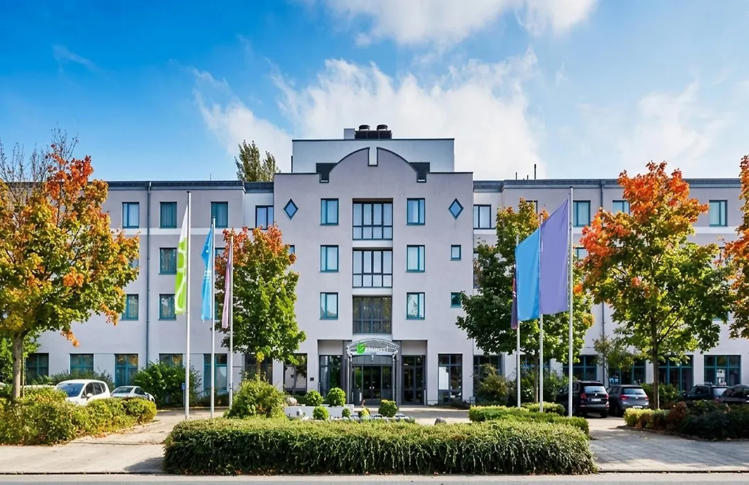 Sunday Hotel Hannover-1