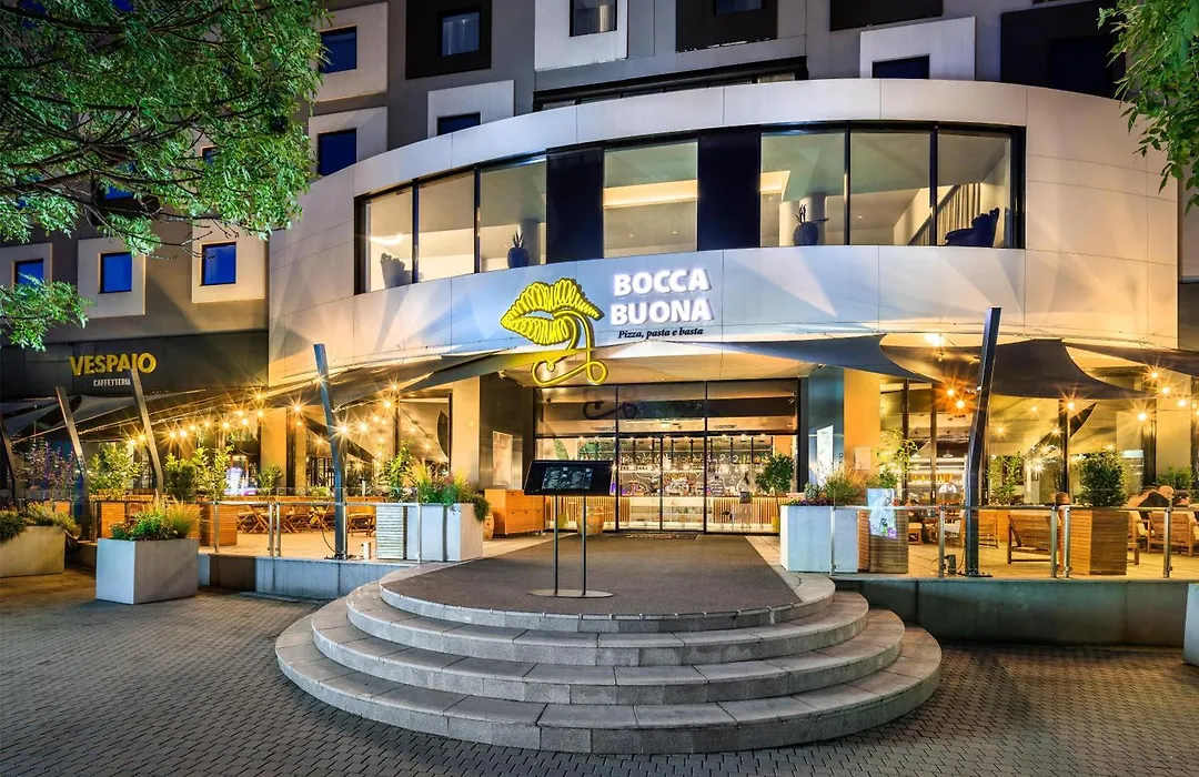 Park Inn By Radisson Danube Bratislava-1