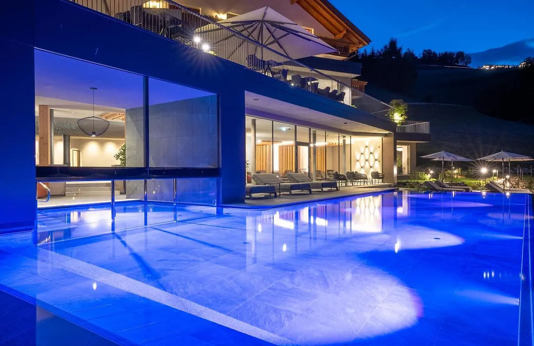 Hotel Christoph-1