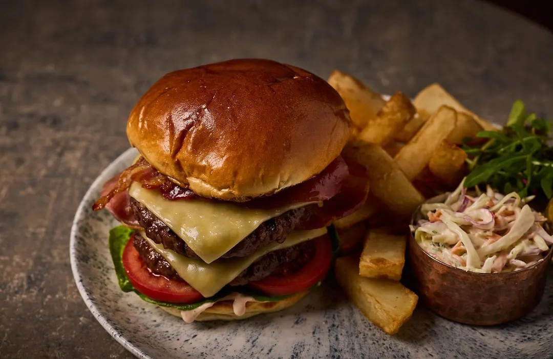 The Bull And Townhouse, Beaumaris- The Inn Collection Group-1