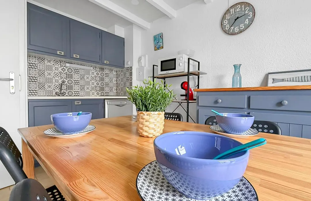 Petit cocon, parking et piscine à Marseillan-1