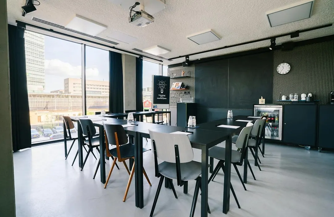 The Social Hub Eindhoven Extended Stay-1