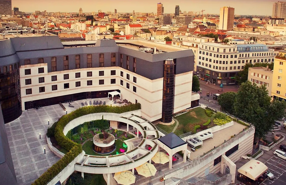 Crowne Plaza Bratislava By Ihg-1