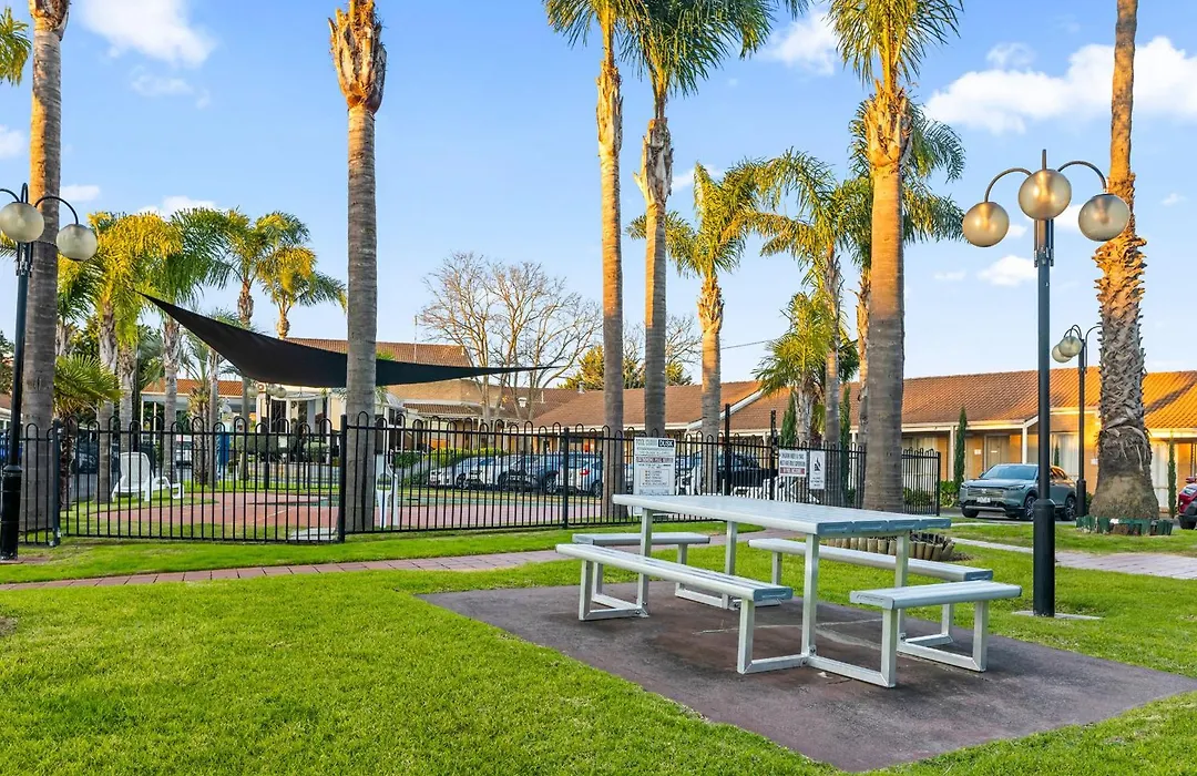 Best Western Melbourne Airport-1