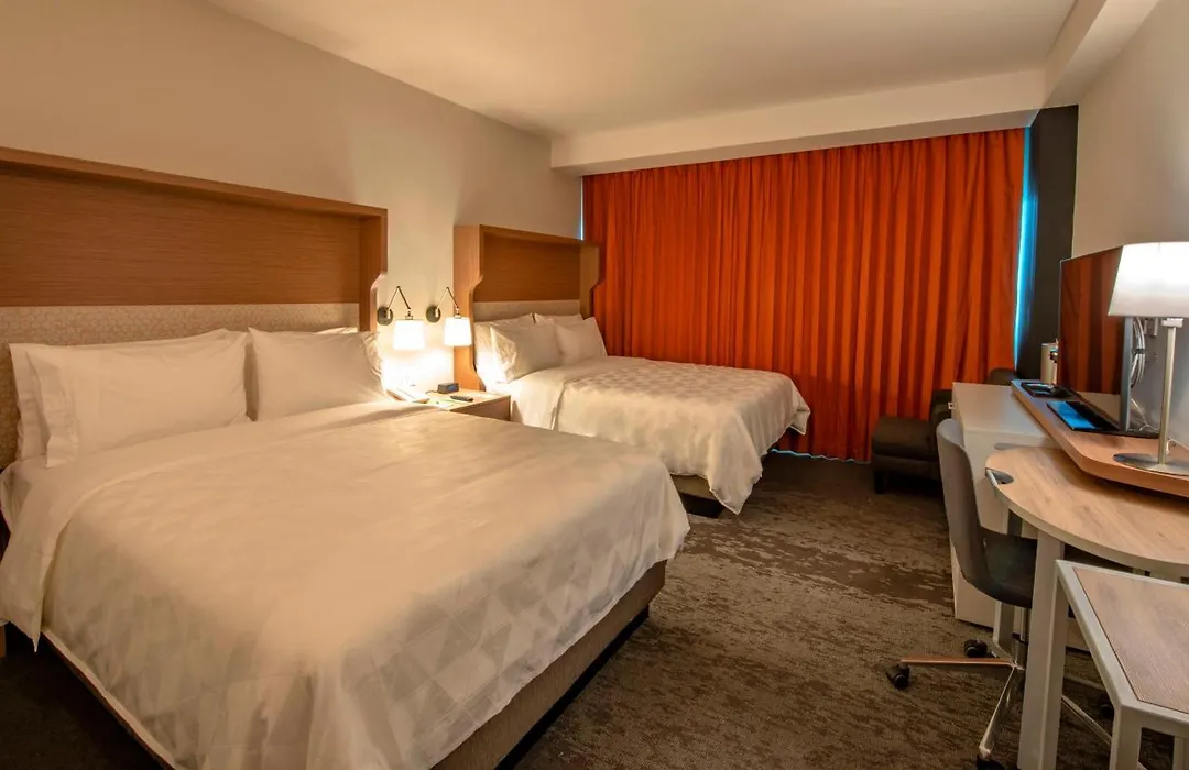 Holiday Inn&Suites - Merida La Isla, an IHG Hotel-1