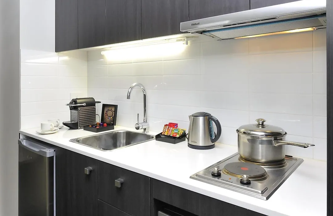 Mercure Melbourne Therry Street-1