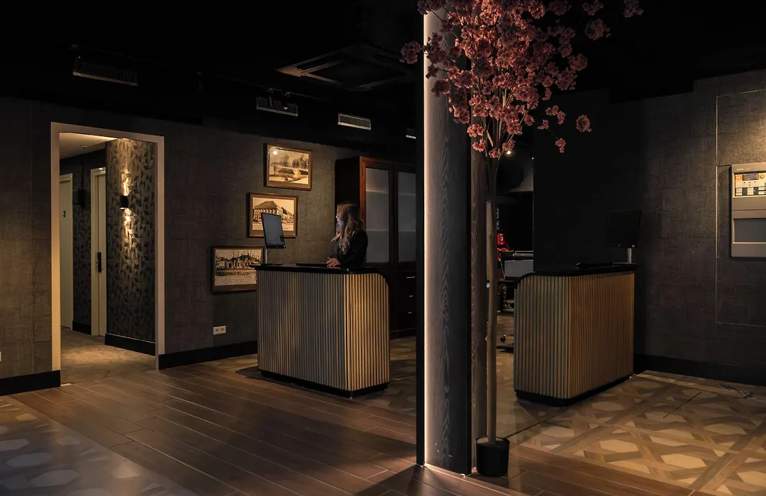 Hotel Twenty-Three Amsterdam Airport-1