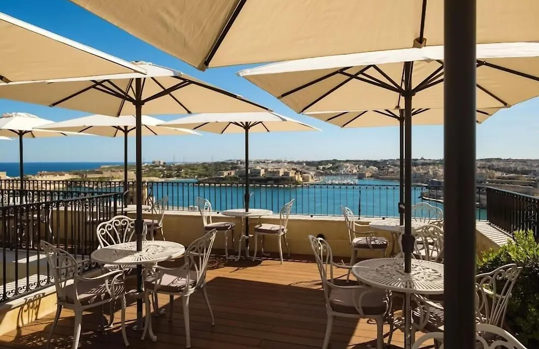 The Gomerino Hotel-1