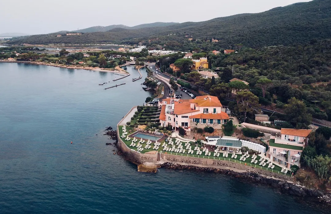 Hotel Villa Domizia-1