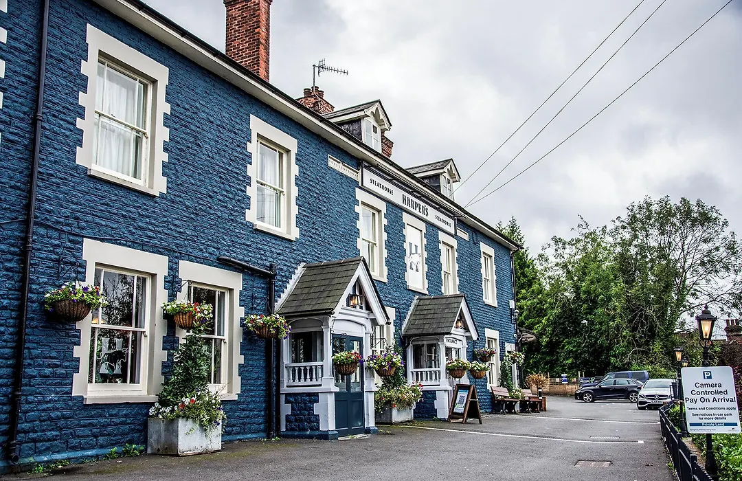 Harper'S Steakhouse With Rooms, Haslemere-1