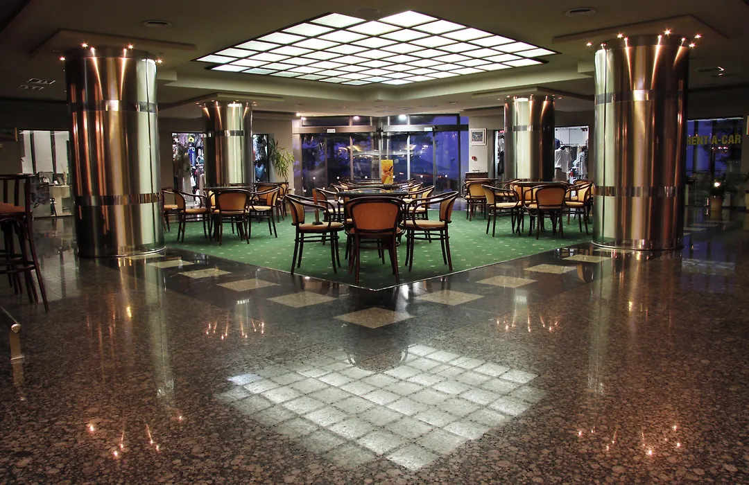 Hotel Lilia-1