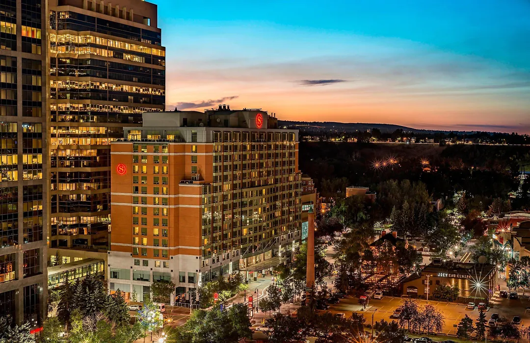 Sheraton Suites Calgary Eau Claire-1