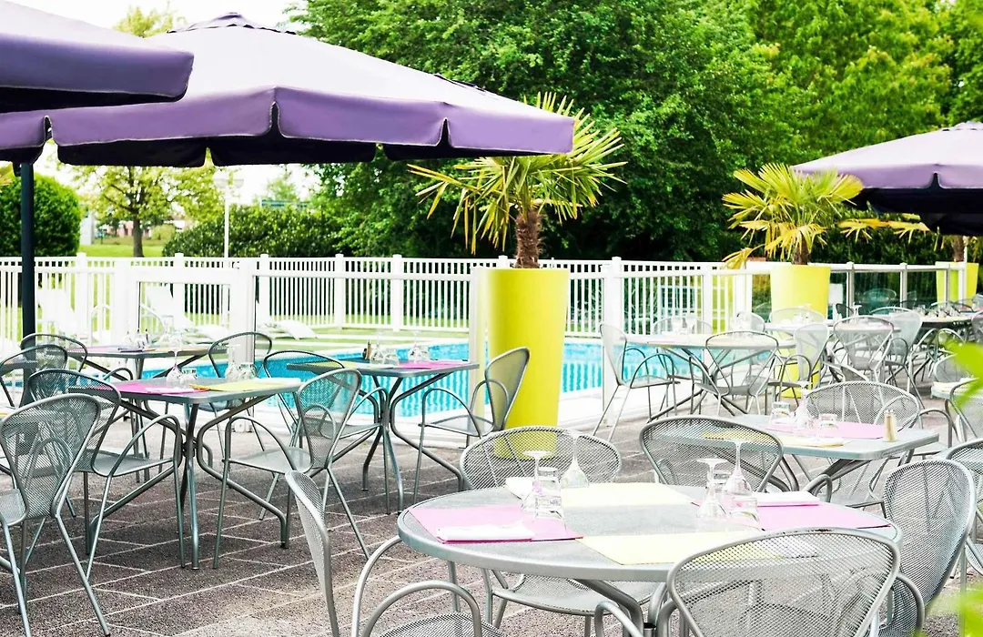 Hotel Novotel Valenciennes-1