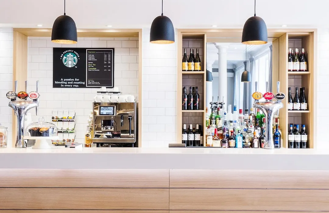 Holiday Inn Farnborough By Ihg-1