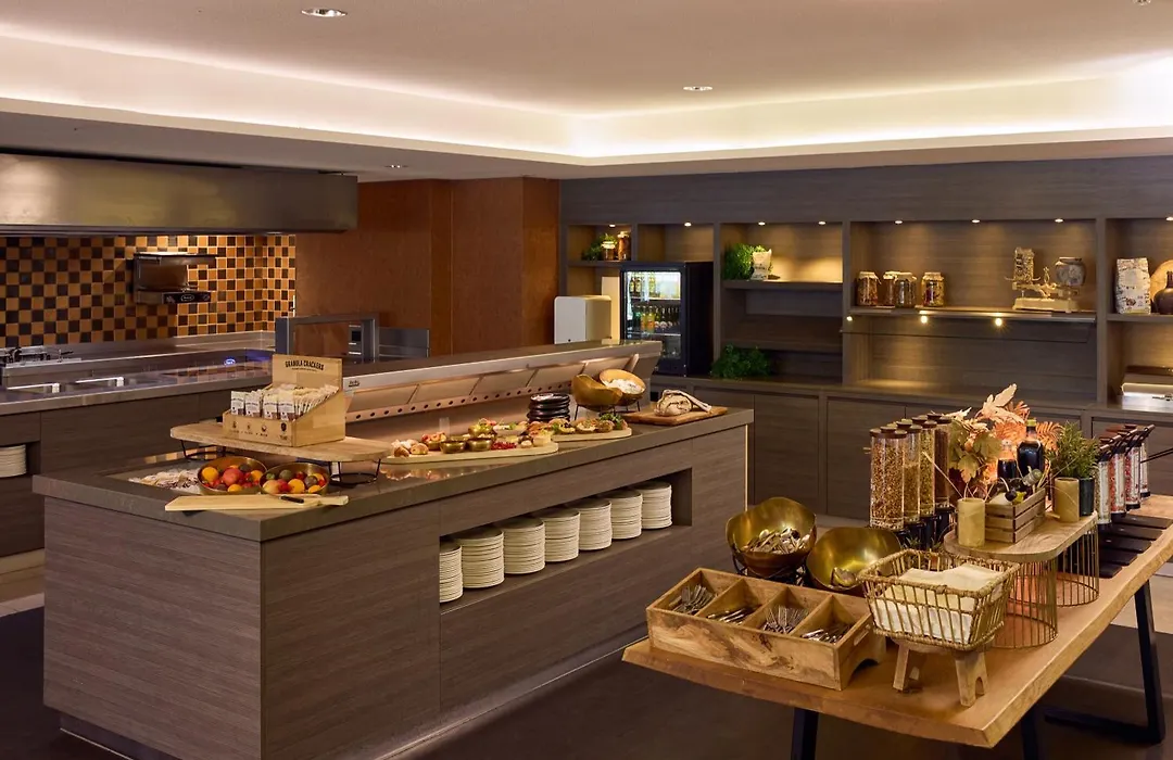 Van der Valk Hotel Dennenhof-1