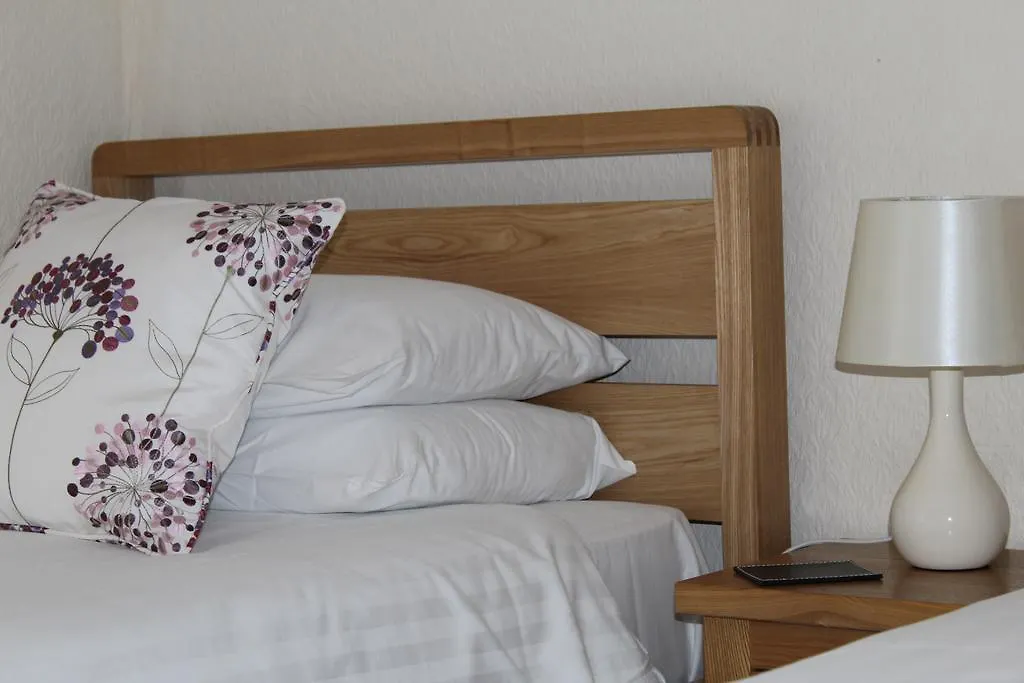The Bay House Lake View Guest House - Adults Only-1
