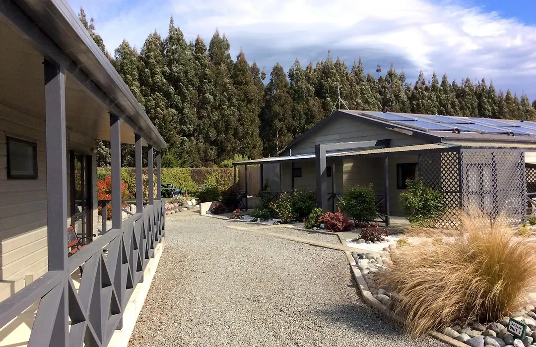 Fiordland Great Views Holiday Park-1