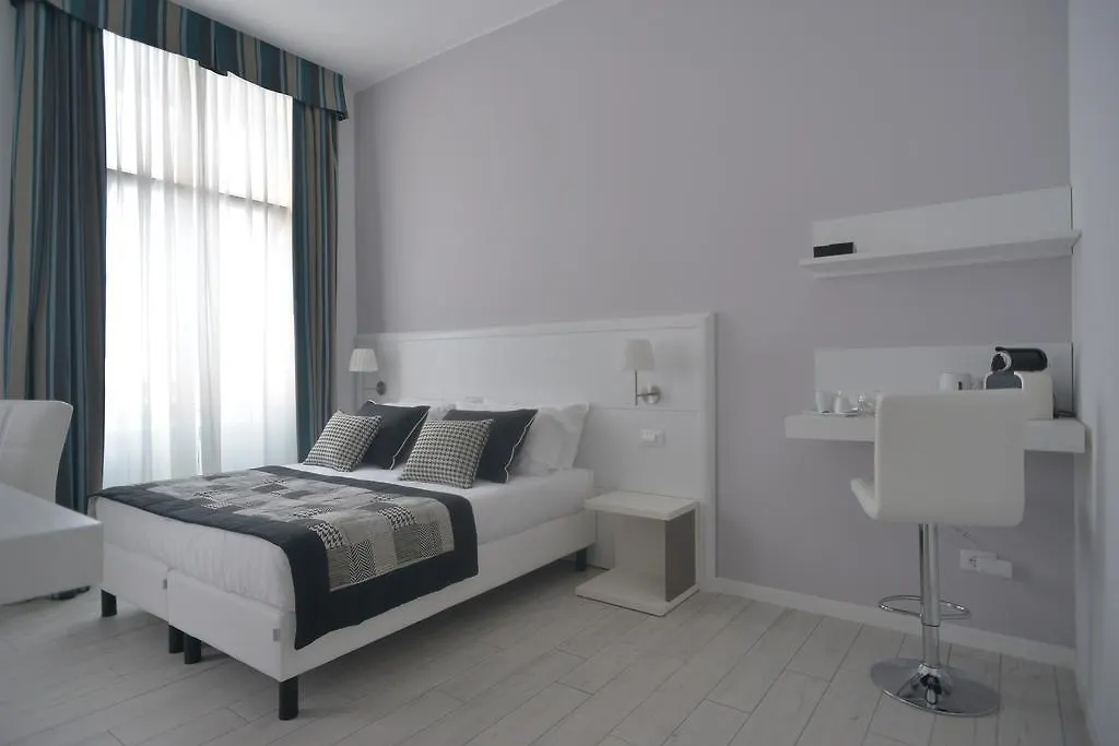 Lata Luxury Rooms-1