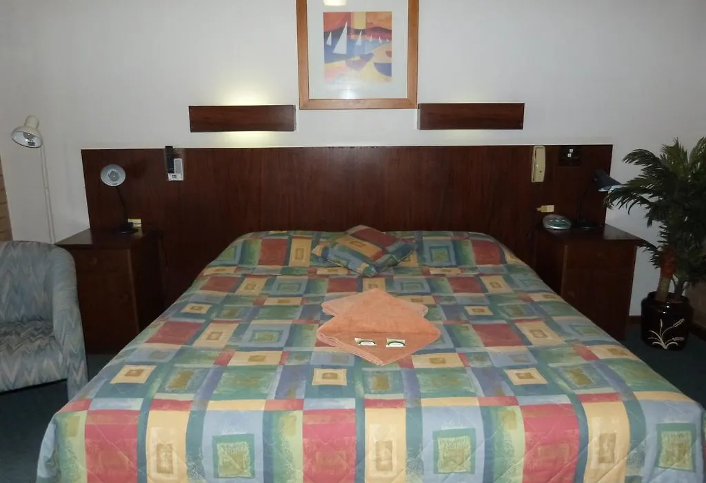 Wintersun Motel-1