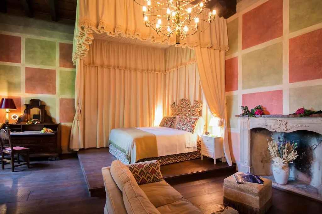 Palazzo Castiglioni Luxury Suites-1
